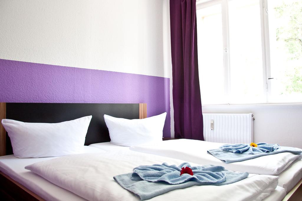 Berl Inn Berlin Room photo